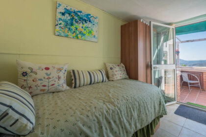 8a1fe4102f4d680c34f4509ea3b10a48 - 31