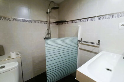 8a76fc2ac6108eb6ae4a054d8b431d15 - 21