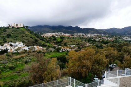 8a76fc2ac6108eb6ae4a054d8b431d15 - 30