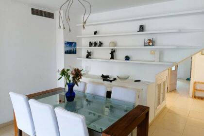 8a76fc2ac6108eb6ae4a054d8b431d15 - 7