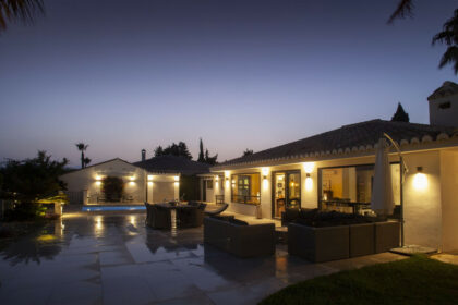 8ac79600bc8d96259de968728dd67e32 - 13