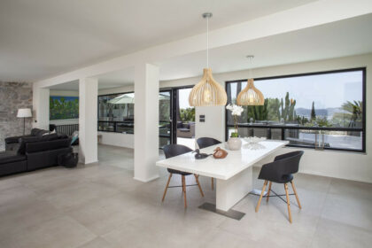 8ac79600bc8d96259de968728dd67e32 - 19