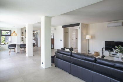 8ac79600bc8d96259de968728dd67e32 - 21