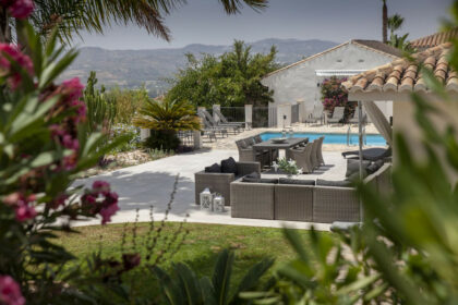 8ac79600bc8d96259de968728dd67e32 - 36