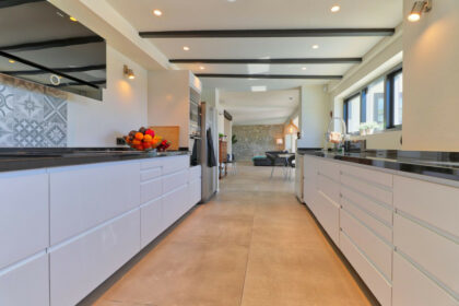 8ac79600bc8d96259de968728dd67e32 - 53