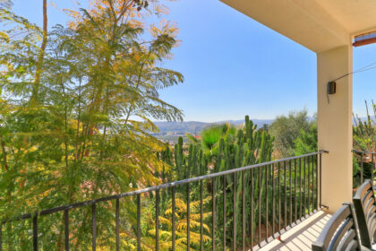 8ac79600bc8d96259de968728dd67e32 - 56