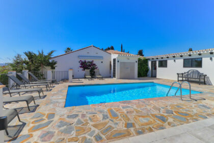 8ac79600bc8d96259de968728dd67e32 - 62