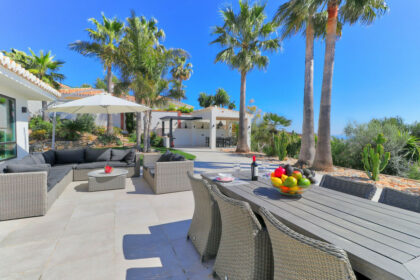 8ac79600bc8d96259de968728dd67e32 - 67