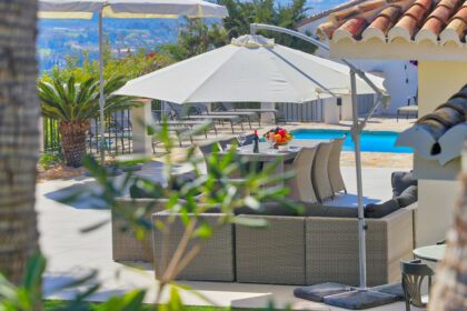 8ac79600bc8d96259de968728dd67e32 - 74