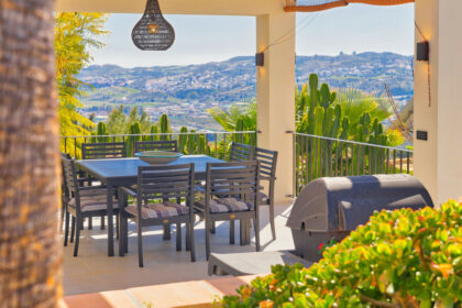 8ac79600bc8d96259de968728dd67e32 - 76