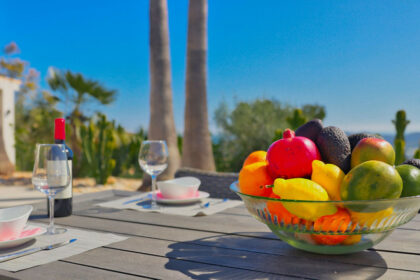 8ac79600bc8d96259de968728dd67e32 - 79