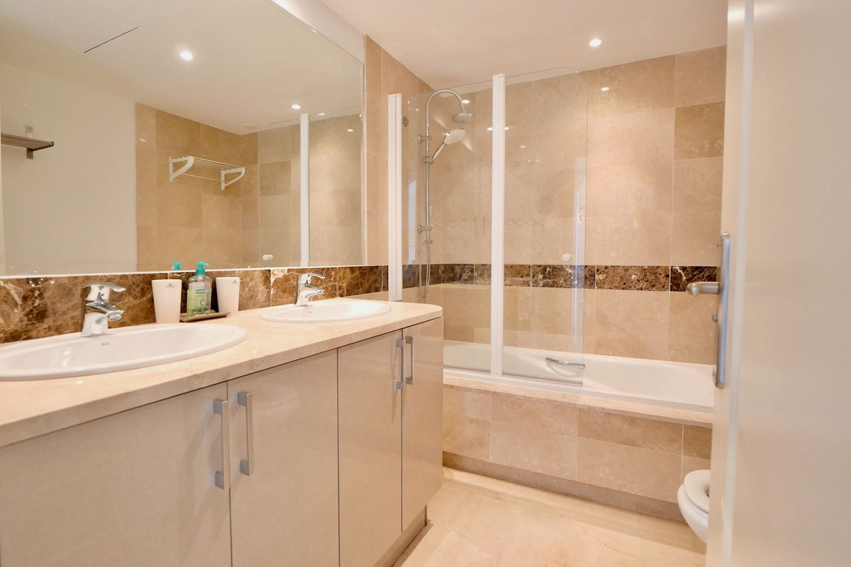 8b1bbae446d2caff08848307e03e9e9e - 7