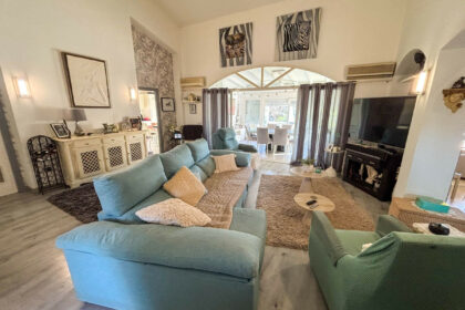 8b5e16cf52a9f9996e479969c809fa83 - 14