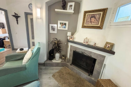 8b5e16cf52a9f9996e479969c809fa83 - 15