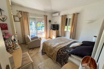 8b5e16cf52a9f9996e479969c809fa83 - 28