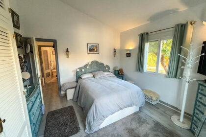 8b5e16cf52a9f9996e479969c809fa83 - 32