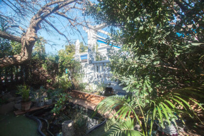 8b5e16cf52a9f9996e479969c809fa83 - 46