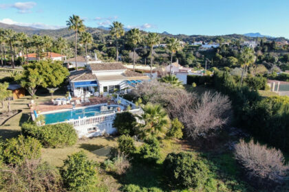 8b5e16cf52a9f9996e479969c809fa83 - 48