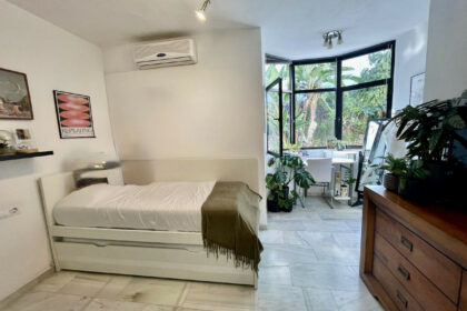 8bbc79bb86a28c7a28129d45e202f4eb - 13