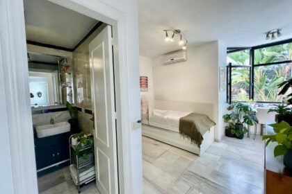 8bbc79bb86a28c7a28129d45e202f4eb - 18