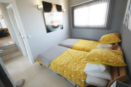 8c59ae277ea91c12e829b76fef4c0da1 - 9