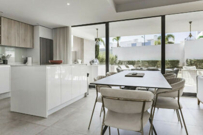 8c842751ad5f75c41c0c3a2516c2c926 - 18