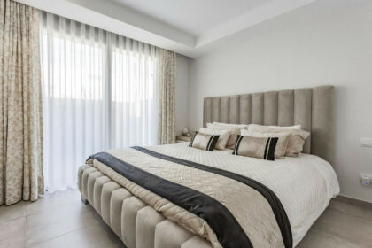 8c842751ad5f75c41c0c3a2516c2c926 - 19