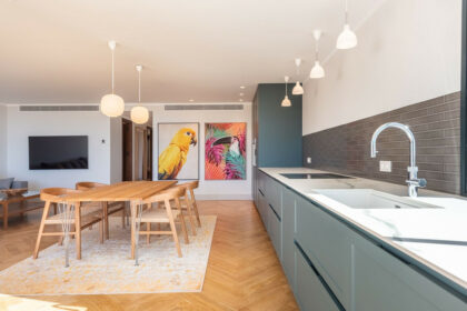 8cfdb1d669c37f9b1b3db1a287d3b3e2 - 6