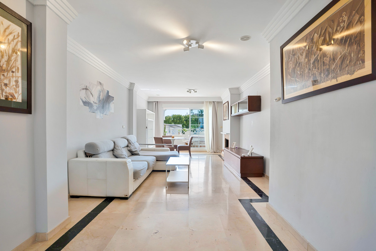 8d39e4e1ce2b6a852674cc00aa8c6556 - 2