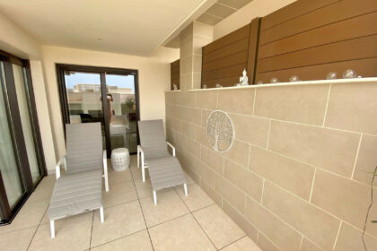 8d4e3032ba3605bc888f8fd883577c2d - 13