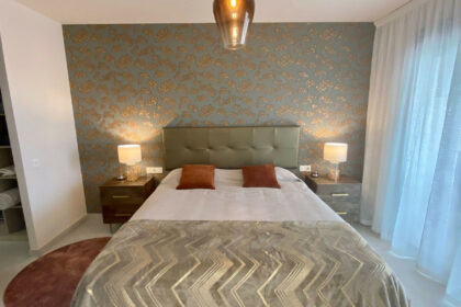 8d4e3032ba3605bc888f8fd883577c2d - 27