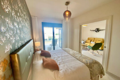 8d4e3032ba3605bc888f8fd883577c2d - 30