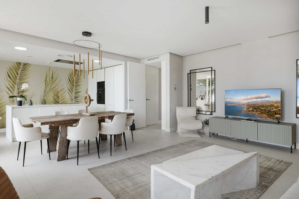 8d987ad056beaa94e5a95404b2bc7cc1 - 14