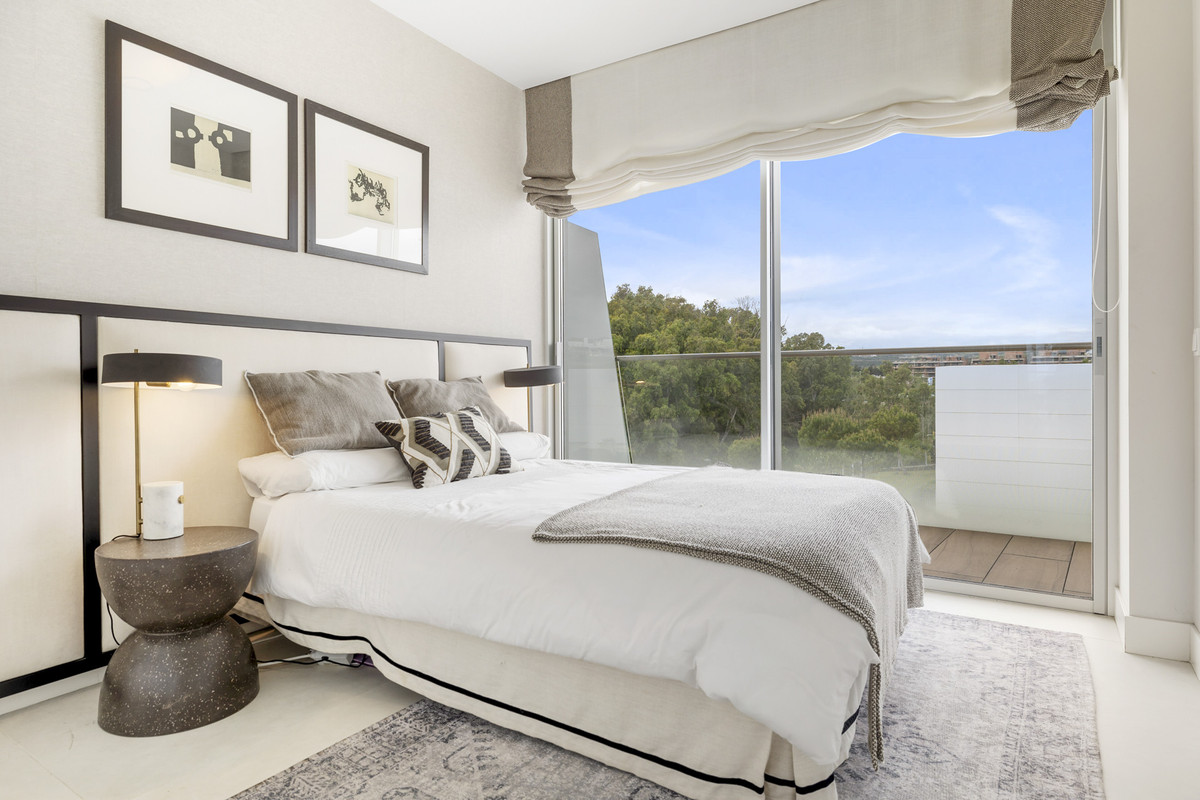 8d987ad056beaa94e5a95404b2bc7cc1 - 26