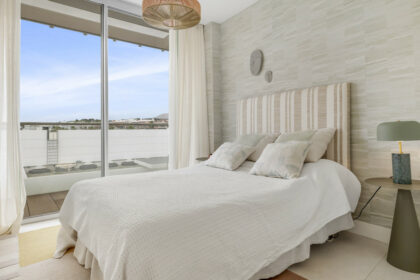 8d987ad056beaa94e5a95404b2bc7cc1 - 28