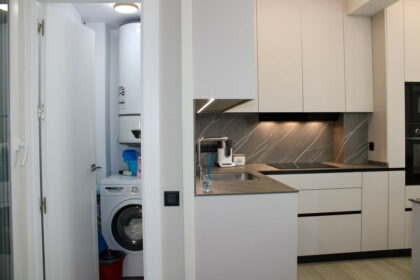 8e502abe2d272cf4abe59f9314768f56 - 8