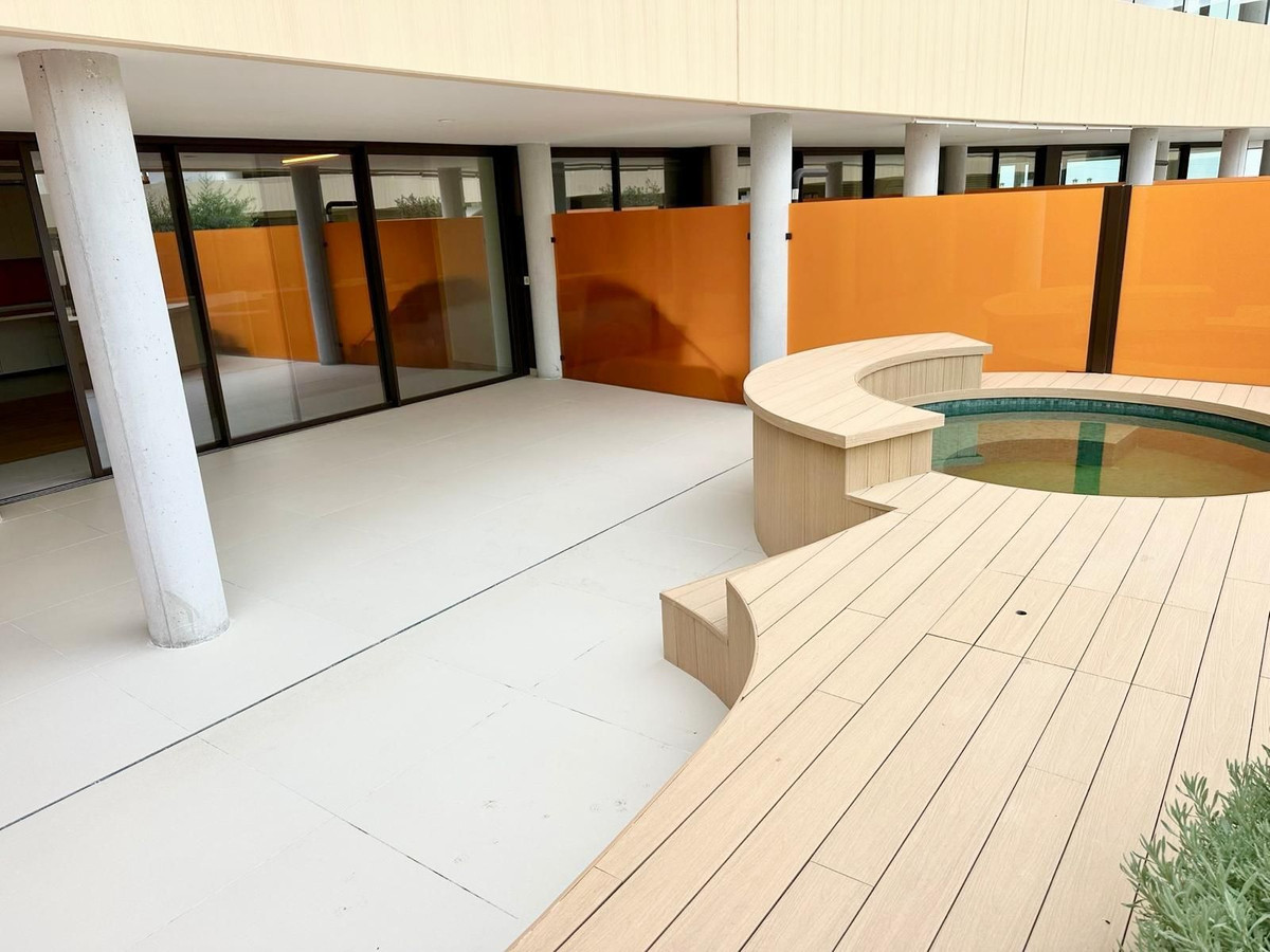 8e86da88bfe97e810487a5766068389d - 12