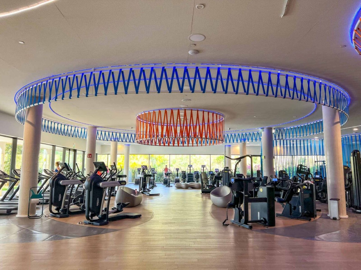 8e86da88bfe97e810487a5766068389d - 23