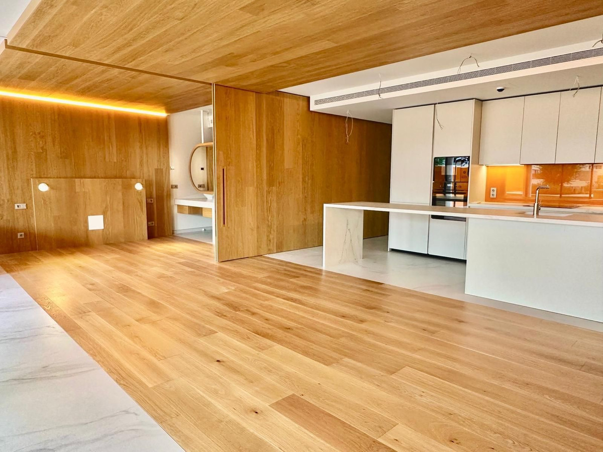 8e86da88bfe97e810487a5766068389d - 4