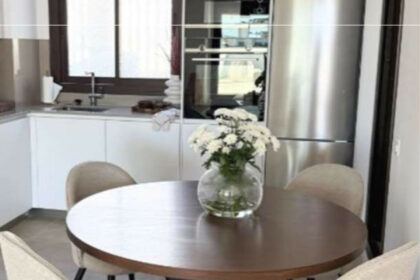 9063fc9d45b5edc65c73a511b5b03e56 - 10