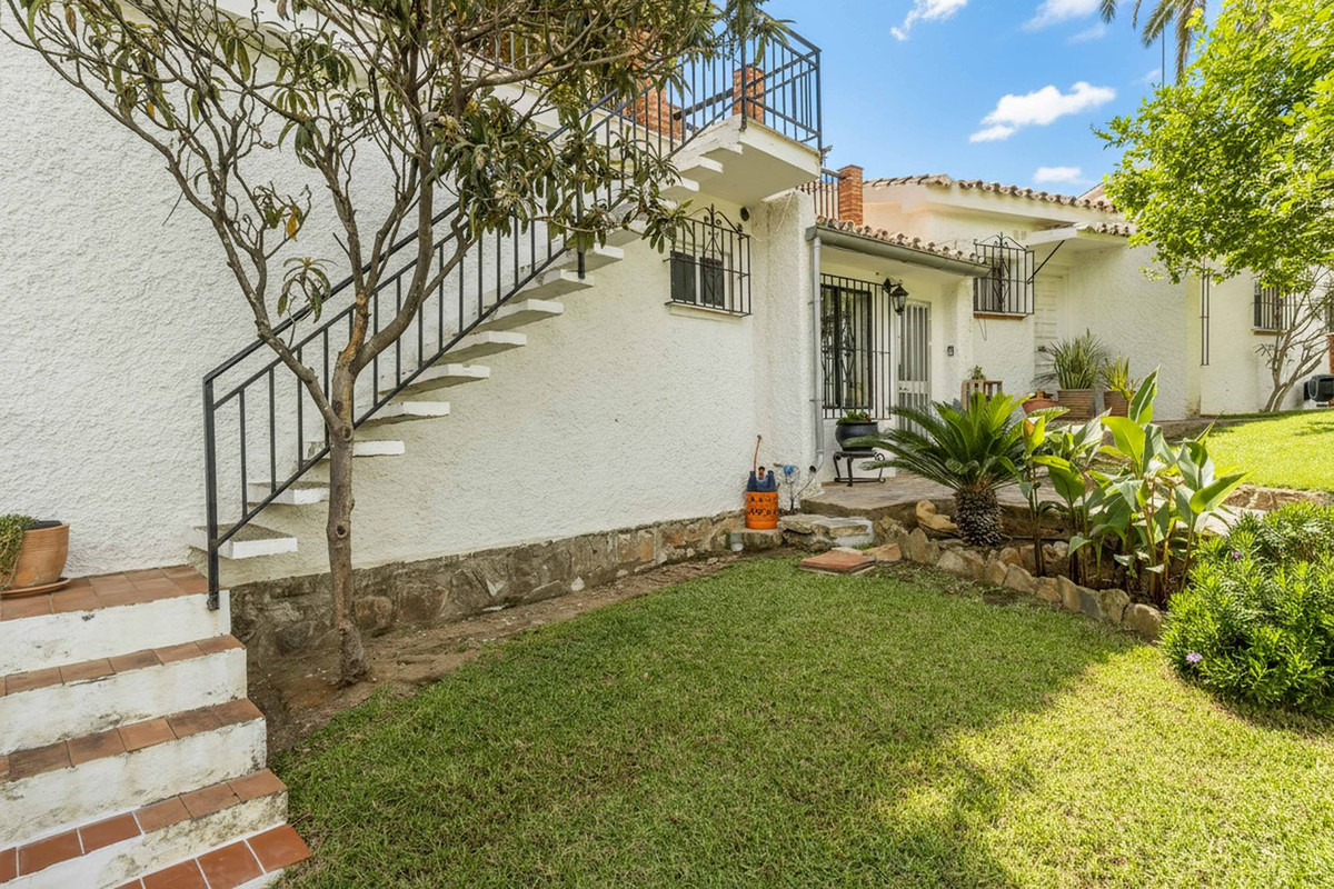 906674788455a0c1a4f0a0c98c6b9364 - 29