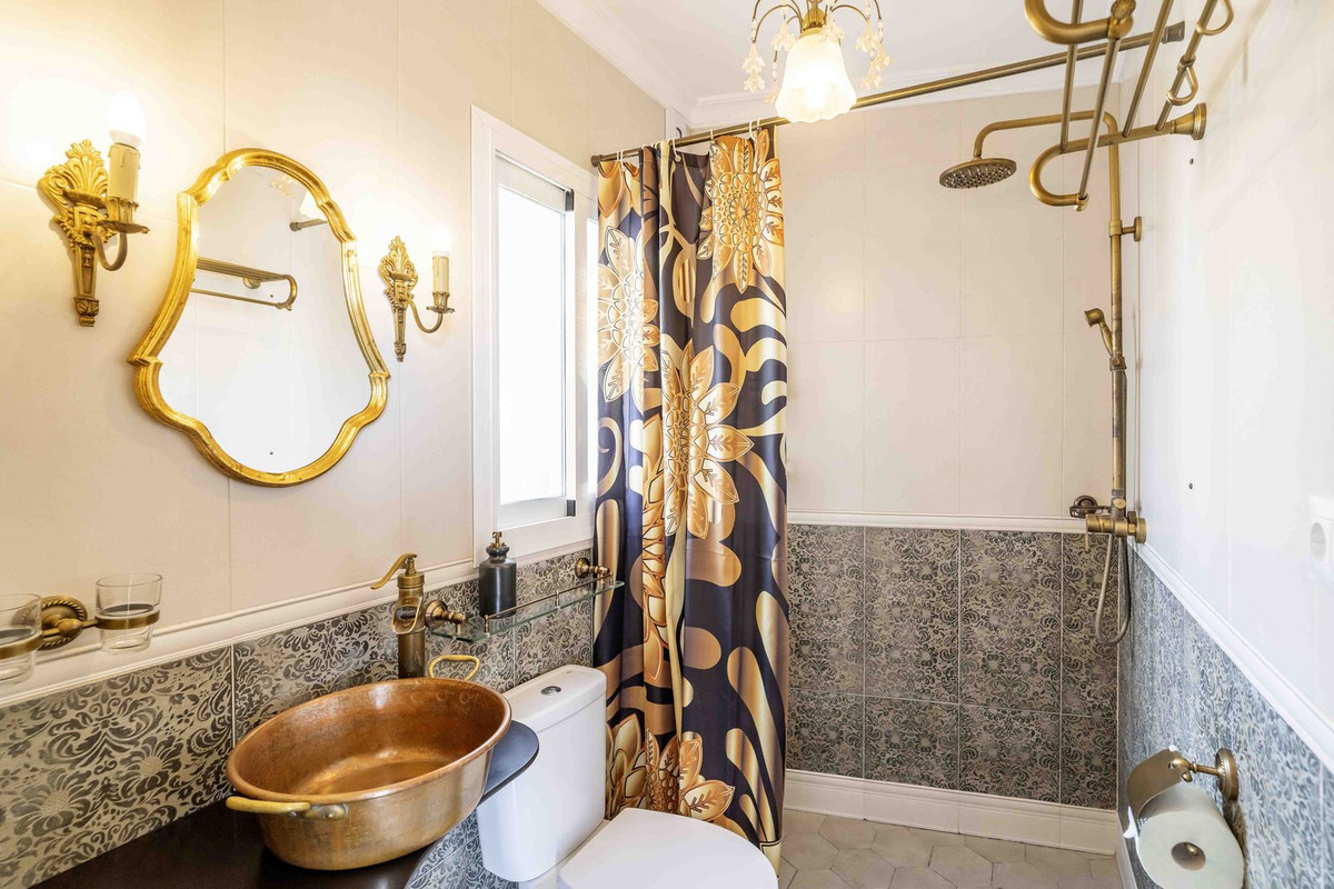 906674788455a0c1a4f0a0c98c6b9364 - 63