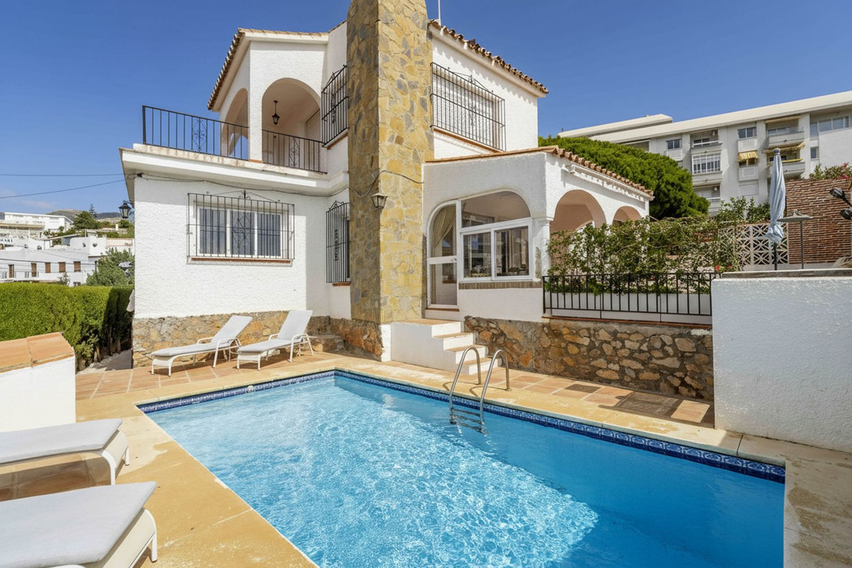 906674788455a0c1a4f0a0c98c6b9364 - 65