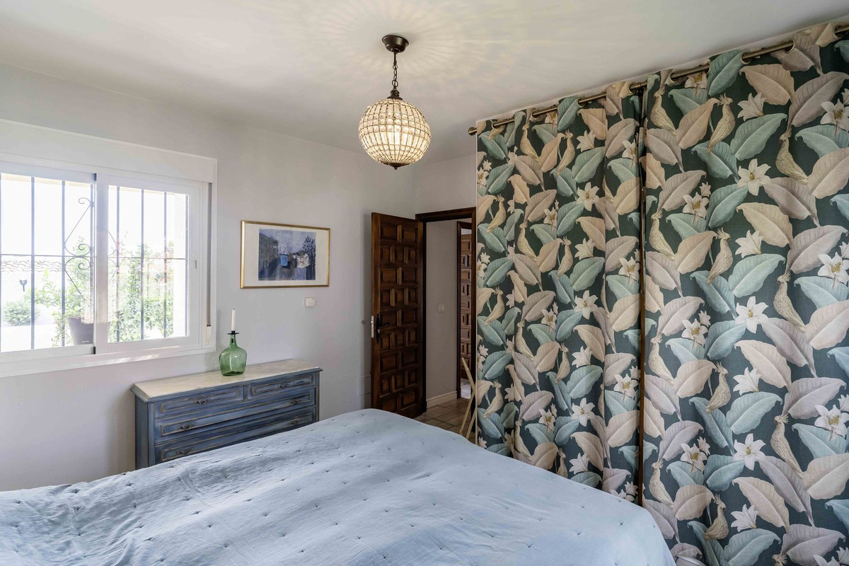 906674788455a0c1a4f0a0c98c6b9364 - 78