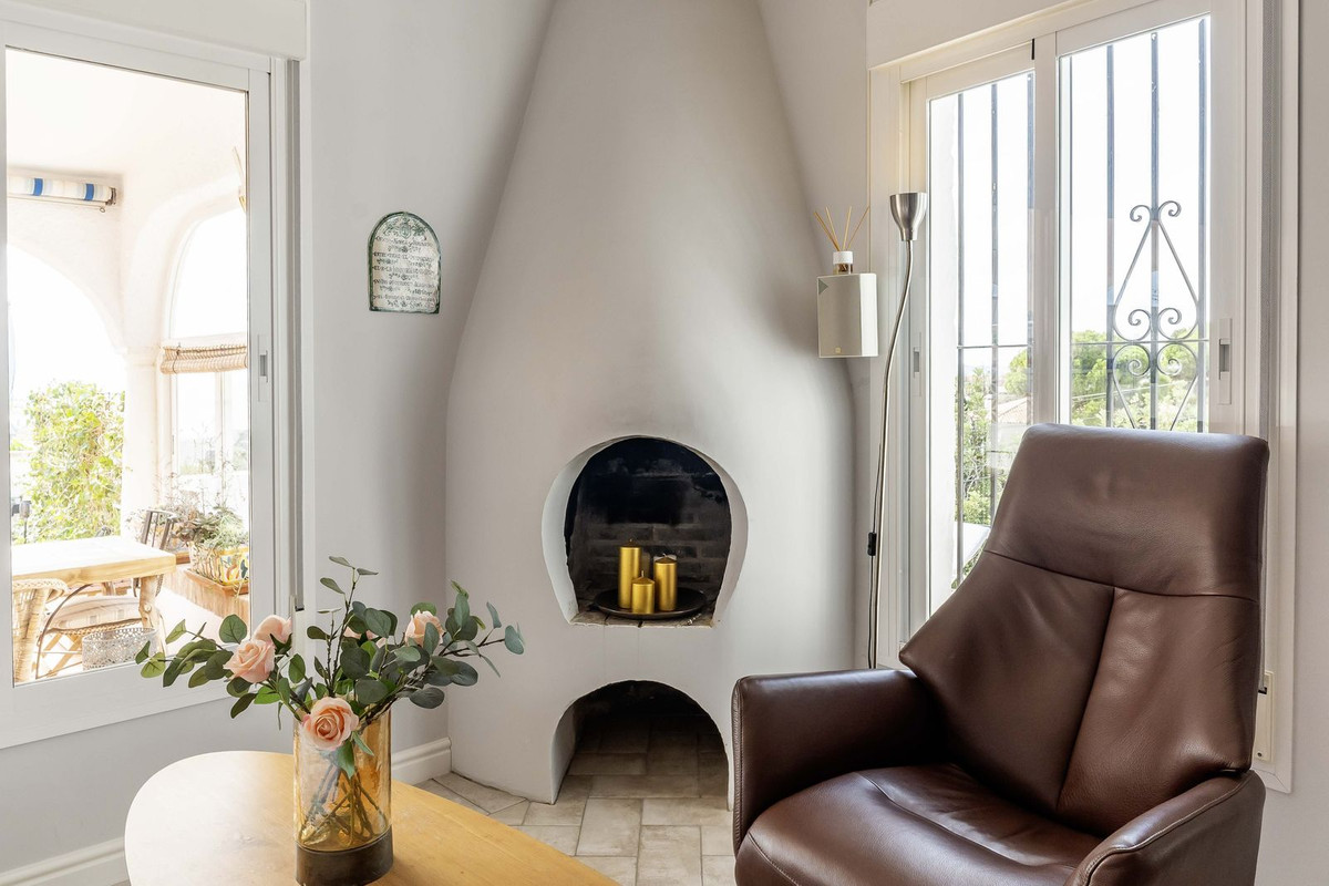 906674788455a0c1a4f0a0c98c6b9364 - 87