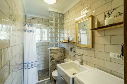 906674788455a0c1a4f0a0c98c6b9364 - 94