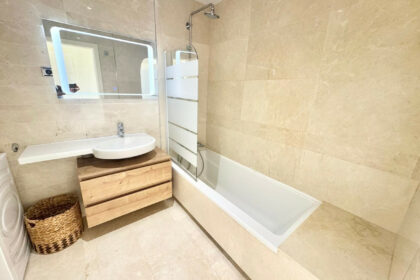 91573d250db5e70433f9f381ad96414f - 16