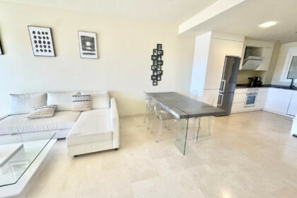 91573d250db5e70433f9f381ad96414f - 19