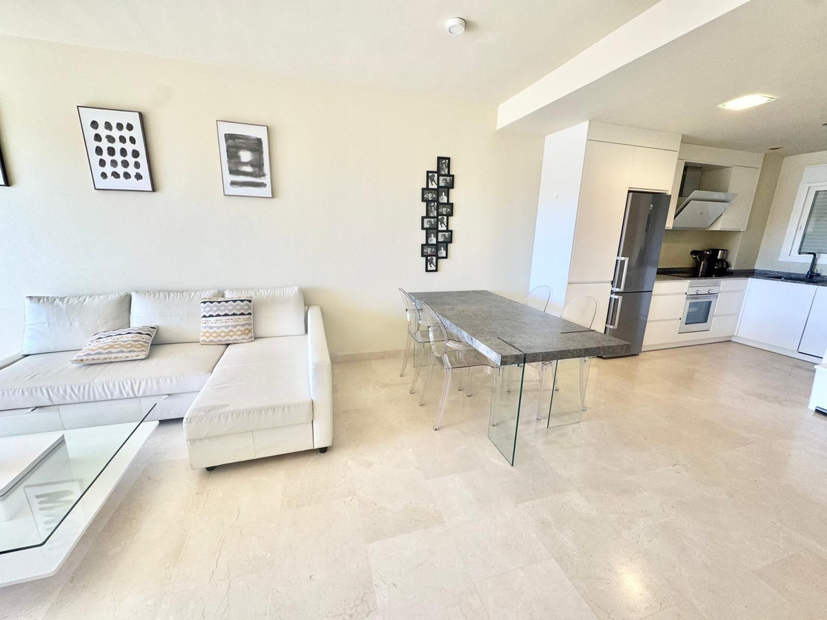 91573d250db5e70433f9f381ad96414f - 19