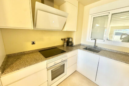 91573d250db5e70433f9f381ad96414f - 3